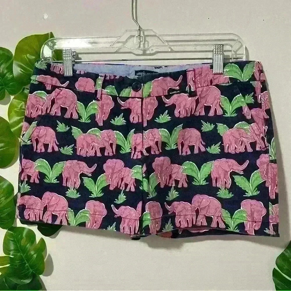 Simply Southern Pink Elephant Print Chino Shorts Women's 6 - Picture 1 of 2